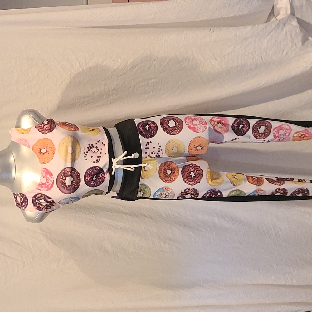 Los Angeles designer MARIALIA HANDMADE 🍩 Donuts two piece active wear outfit.